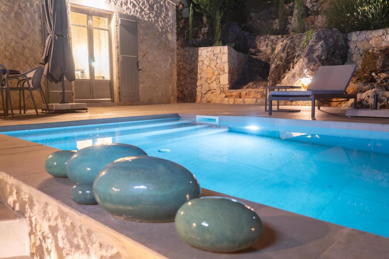 Kokolata Villa Sleeps 4 With Pool Air Con And Wifi Εξωτερικό φωτογραφία